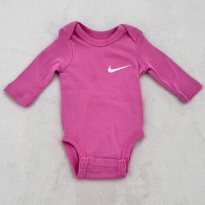 Nike Baby Girls Pink Long Sleeve Bodysuit Onesie Newborn Nike swoosh